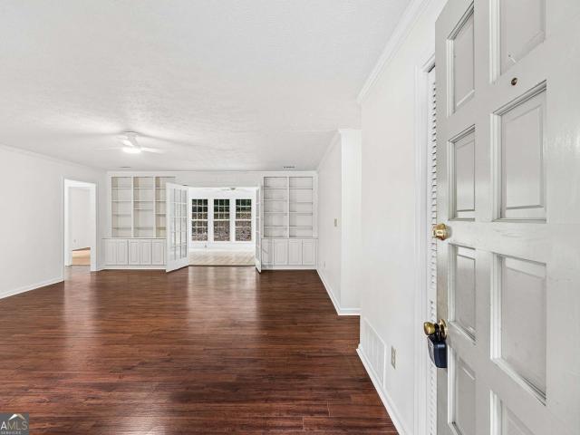 750 Dunleith Court