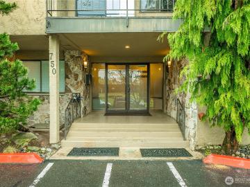 750 N 143rd Street # 212