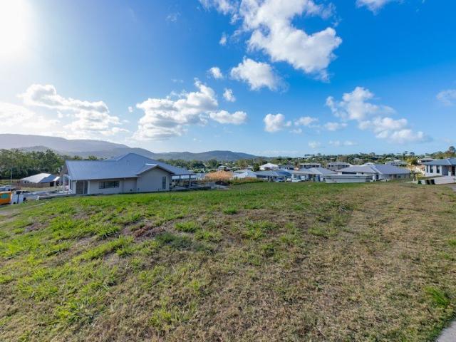 750m² of Opportunity in the Heart of Cannonvale
