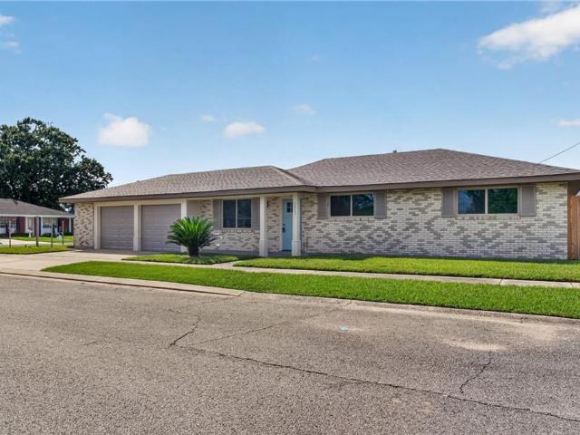 7517 Saturn Court
