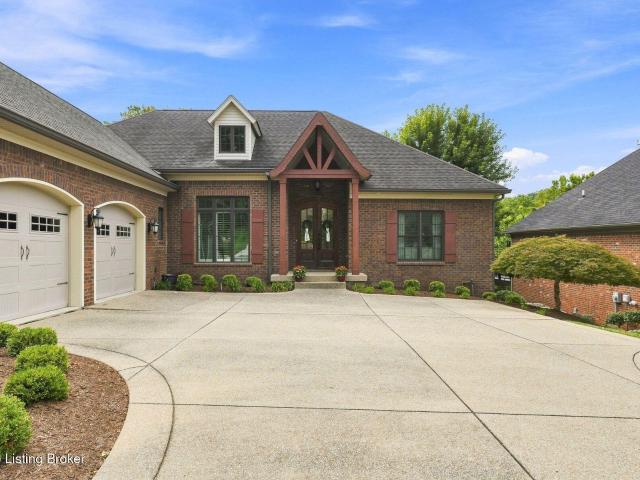 7518 Beechspring Farm Blvd