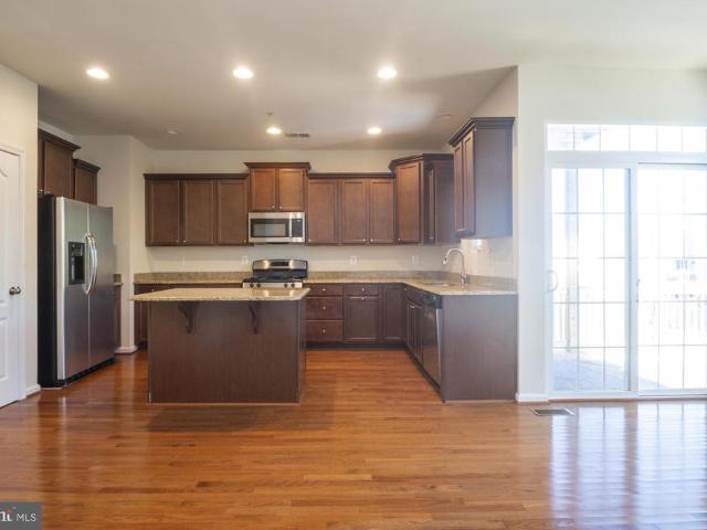 7513 Briargrove Lane