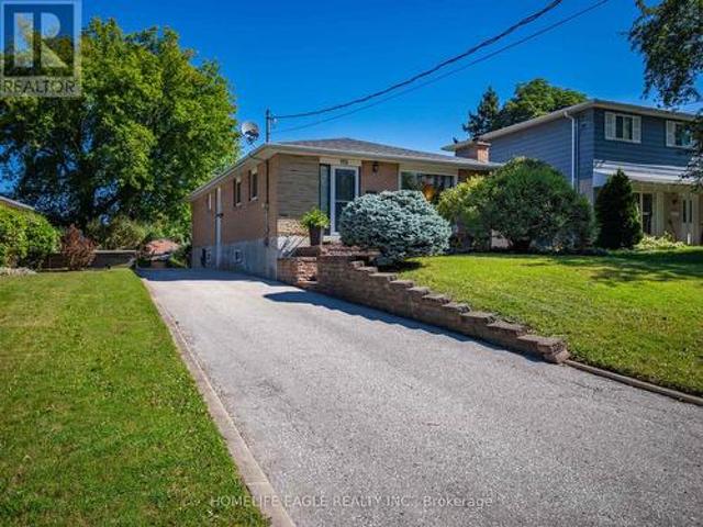 751 Greenfield Crescent, Newmarket, ON, L3Y 3B2 house for sale | Listing ID N13638 | Royal LePage