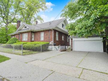 751 Jewett Avenue