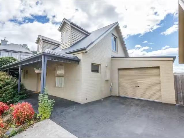 7/51 Newdegate Street, WEST HOBART Townhouse for rent Listed.