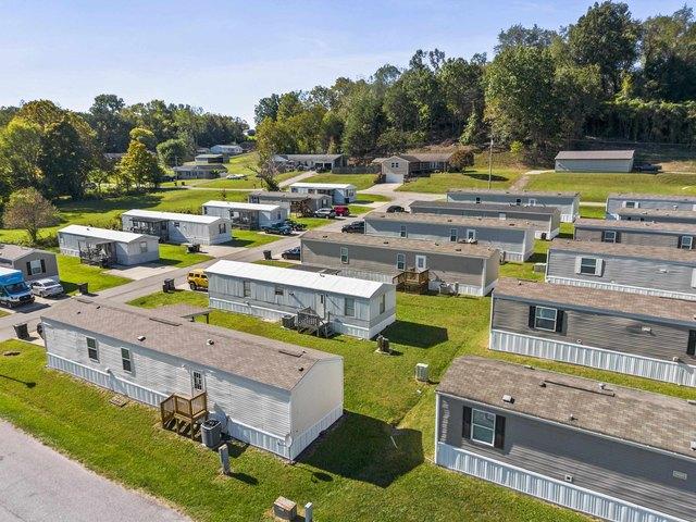 751 Rogers Ave, Raceland, KY 41169