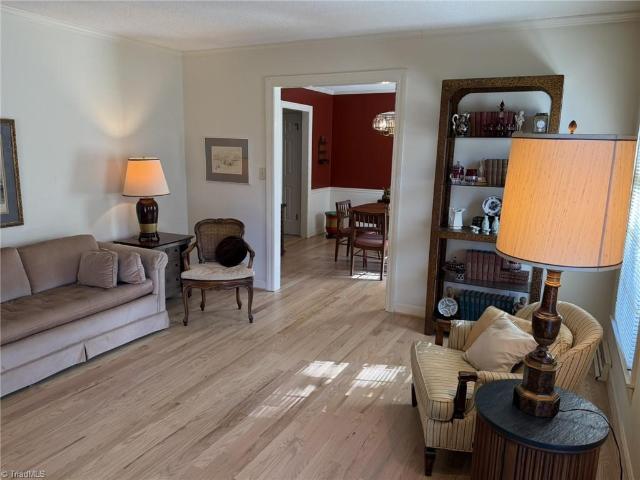 7525 Eppingwood Court