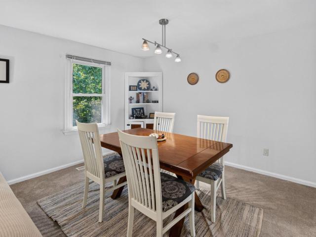 7529 Camp Alger Avenue, Falls Church, US, VA