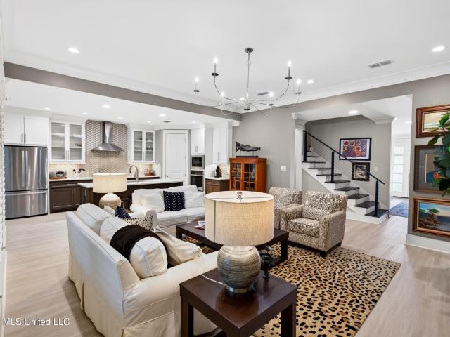 7523 Crooked Stick Drive
