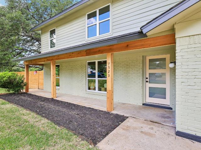 7523 Glenhill Rd