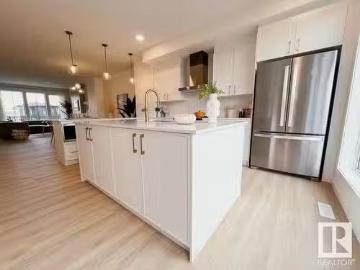 7523 Klapstein Link, Edmonton, AB, T6W 5N5 house for sale L.