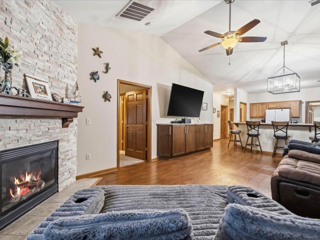 752 Bridlewood Dr, Unit 2202D