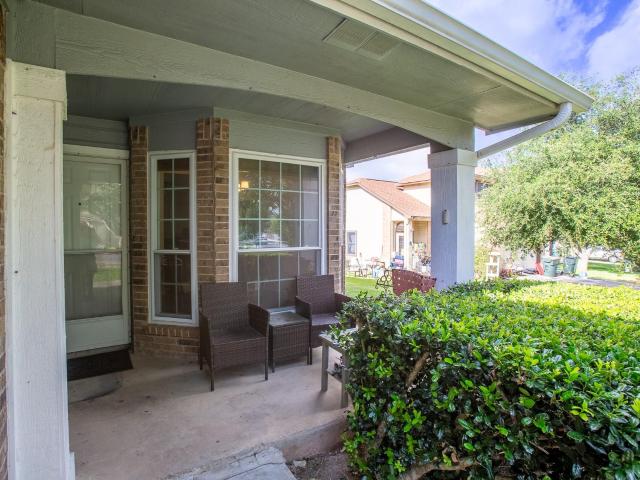752 Faircrest Dr
