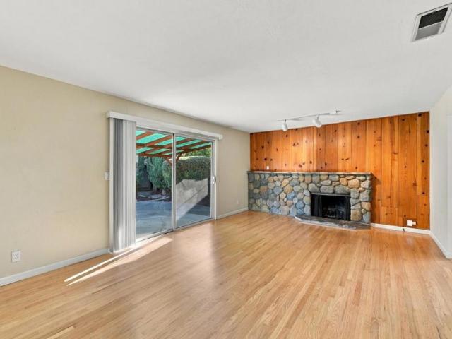 7536 Dumas Drive