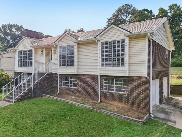 7538 Cresview Lane