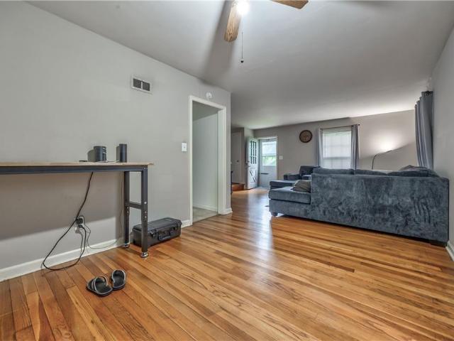7539 State Line Road