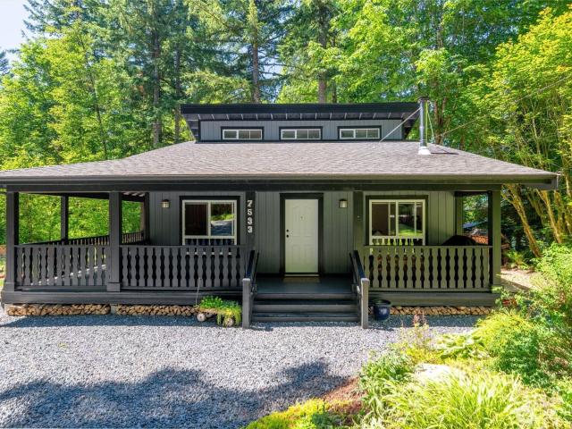 7533 Canyon View Drive