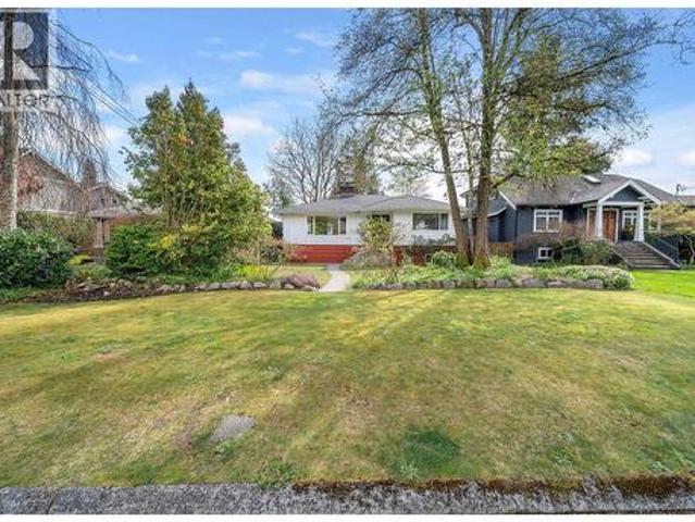 753 E 9Th Street, North Vancouver, BC, V7L 2C1 house for sale | Listing ID R3136 | Royal LePage