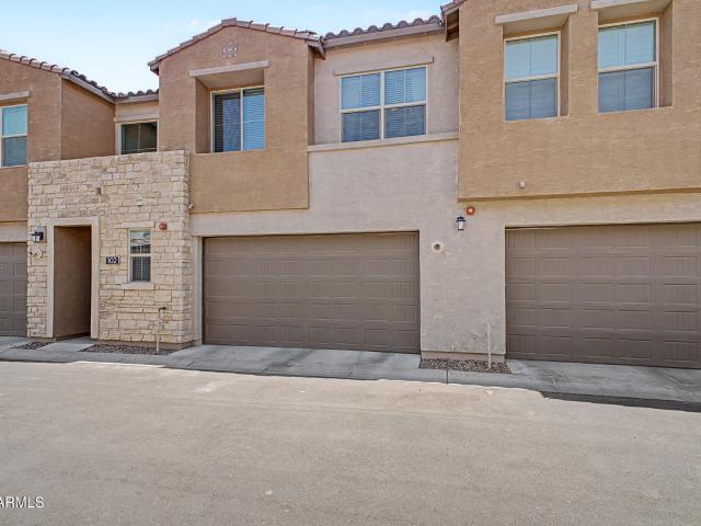 753 e beauchamp drive # 102