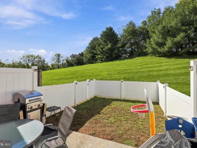 7544 Clover Lee Boulevard