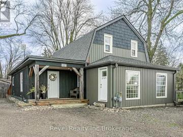 Oxford, Ontario - Office room, Parking