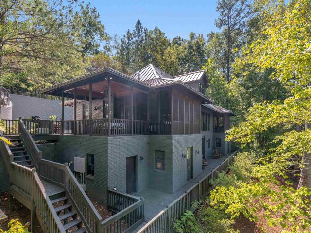 7541 Echo Lake Lane