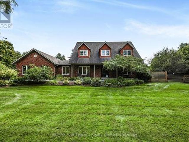 7551 3 / Nottawasaga Side Road E, Clearview Nottawa, ON, L0M 1P0 house for sale | Listing ID S13780 | Royal LePage