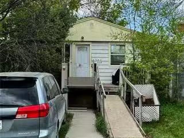 755 Cameron Street, Regina, SK, S4T 2S5 house for sale List.