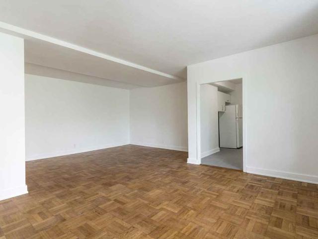 755 Avenue Road 1 Bedroom Apartment for Rent at 755 Avenue Rd, Toronto, ON M5P 2J9 Forest Hill