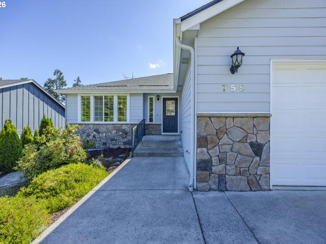 755 S 47TH PL