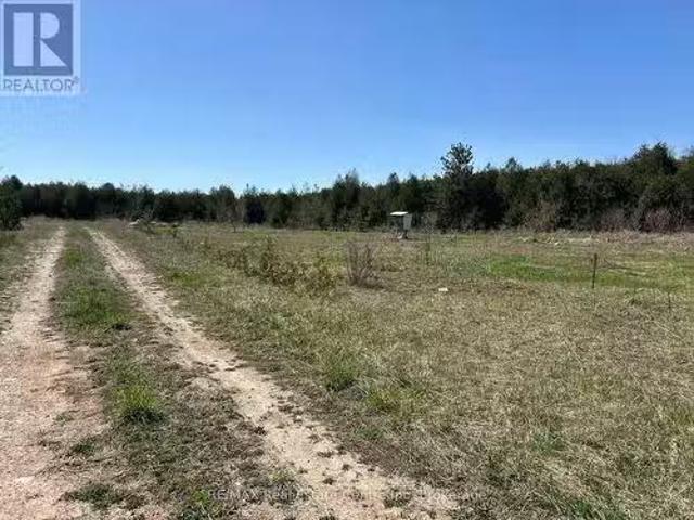 755 Stone Road E, Guelph York/Watson Industrial Park, ON, N1.