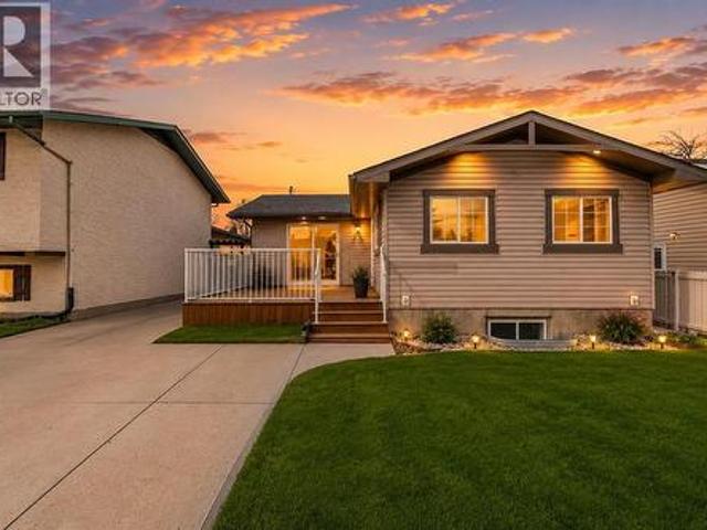 755 Penbrooke Road Se, Calgary, AB, T2A 3T3 house for sale | Listing ID A2332 | Royal LePage