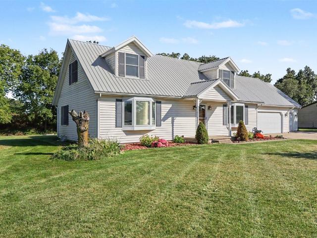 755 Tomahawk Trail