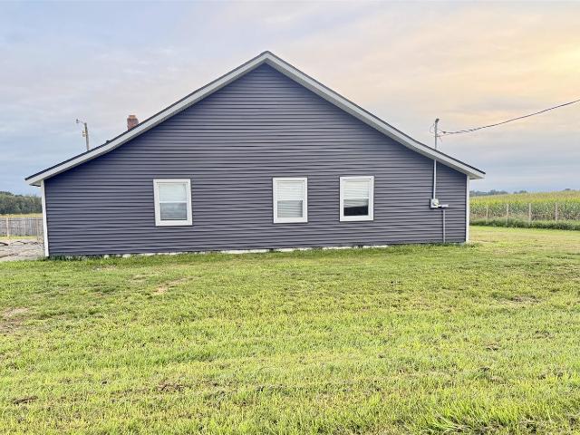 7564 13 Mile Road