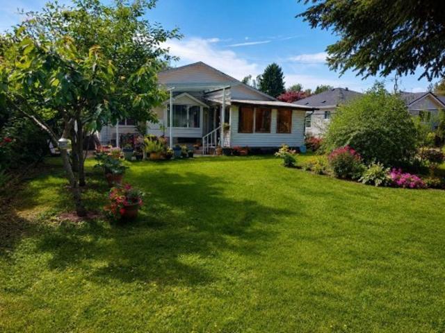 7566 Dunsmuir Street, Mission, BC, V2V 4B4 house for sale | Listing ID R3127 | Royal LePage