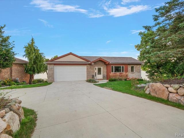 7560 Maceday Lake Road