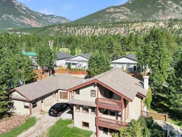 7560 Jackson Avenue, Radium Hot Springs, BC, V0A 1M0 house for sale | Listing ID 10392 | Royal LePage