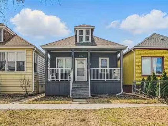 756 Boyd Avenue, Winnipeg, MB, R2W 1R7 house for sale Listi.