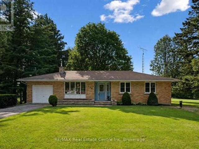 756 Eramosa Road, Guelph/Eramosa, ON, N1E 5Z3 house for sale | Listing ID X13651 | Royal LePage