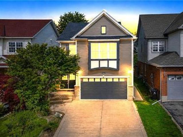 756 Karlsfeld Road, Waterloo, ON, N2T 2X2 house for sale | Listing ID 40860 | Royal LePage