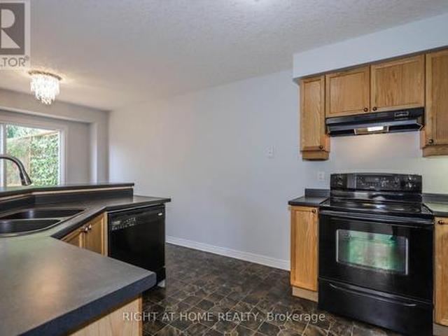756 Hedgerow Place, London North C, ON, N5X 4L6 house for lease | Listing ID X13822 | Royal LePage