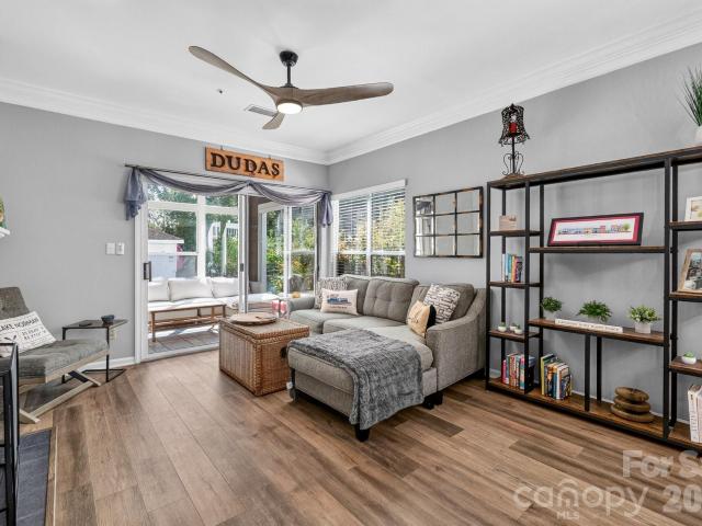 756 Southwest Drive