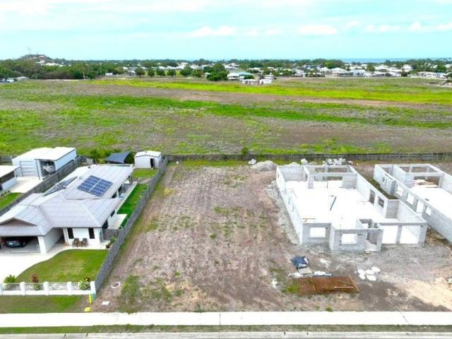 756m2 BLOCK IN TOWN