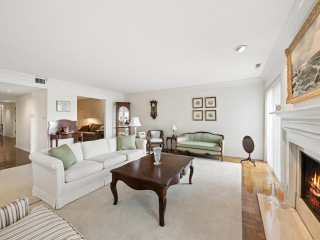 7575 Lake Street # 4B