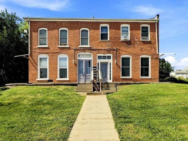 757 759 Caledonia Pl, Dubuque, IA 52001