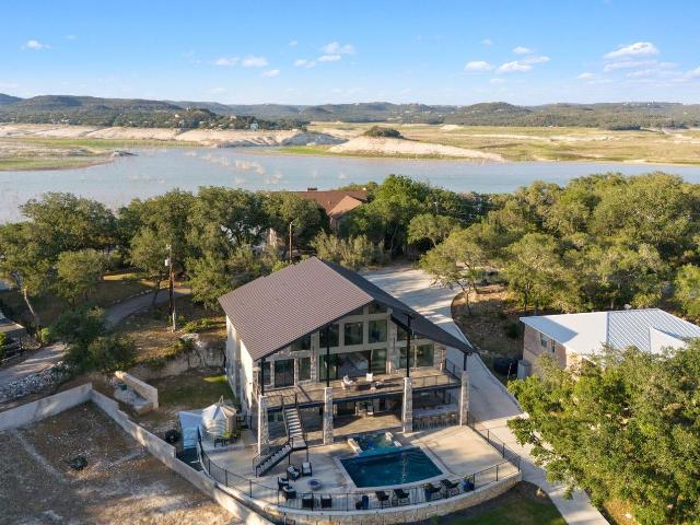 757 County Road 262, Mico, US, TX