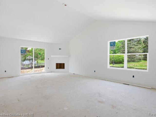 757 Nelsons Ridge # 2