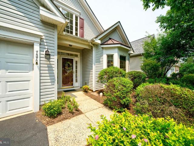 757 Wisteria Way