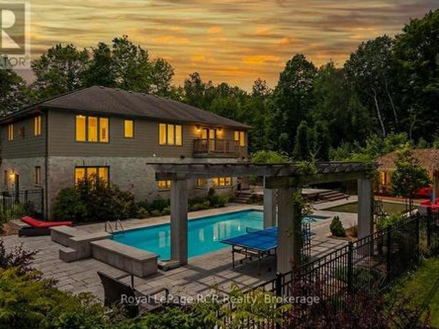758335 Girl Guide Road, Georgian Bluffs, ON, N4K 5N7 Luxury House for sale | Listing ID X13640 | Royal LePage Carriage Trade Luxury Properties