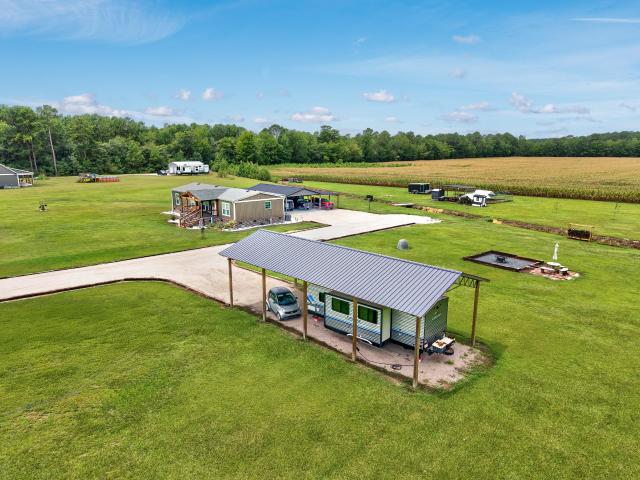 7583 Highway 66